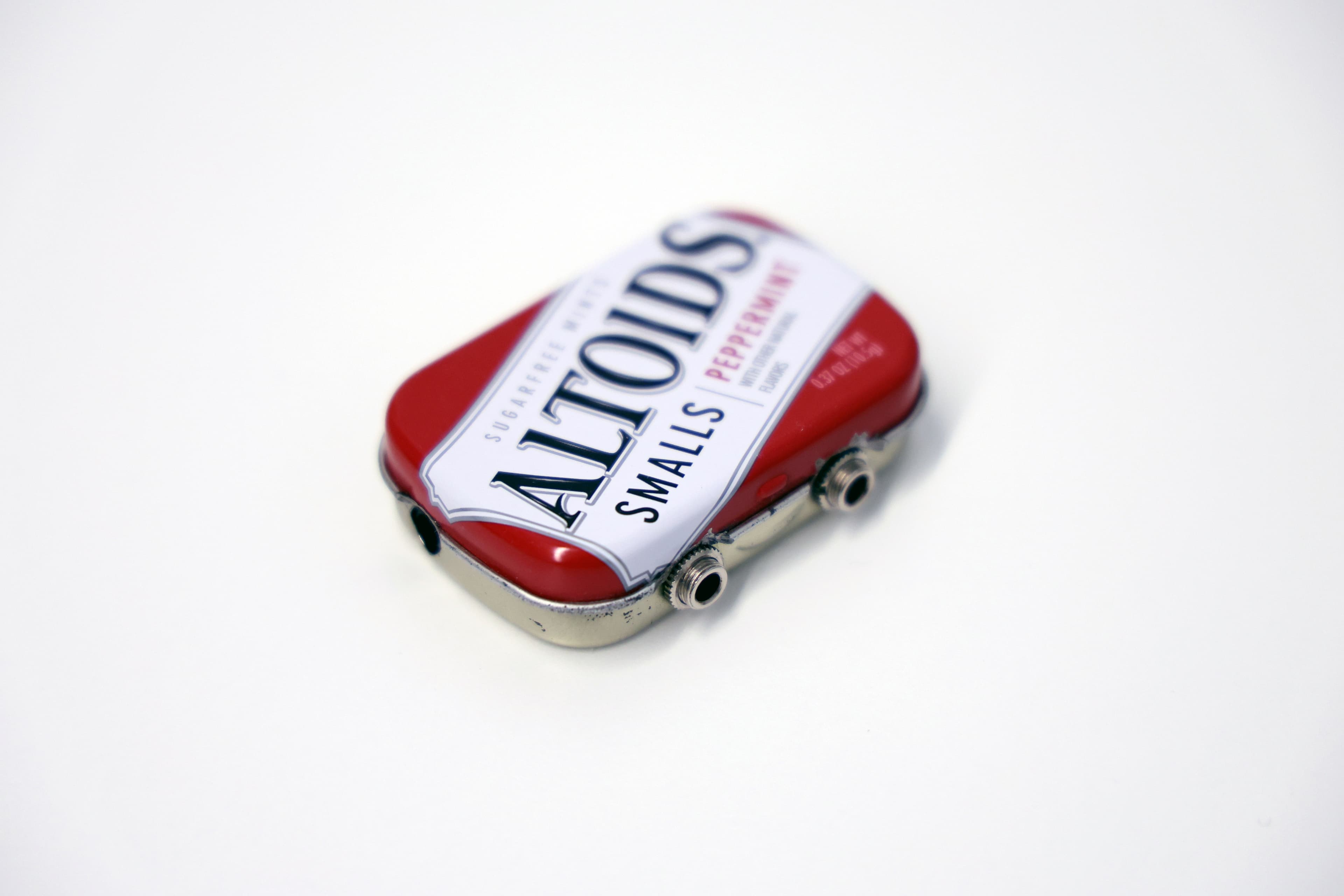 Michael Hsing's original Altoids tin amplifier